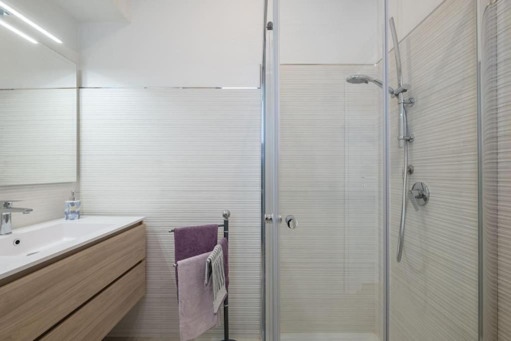 شقة Casa Ofride -Centro-Poetto 10 Min-Wi-Fi-Netflix كالياري المظهر الخارجي الصورة